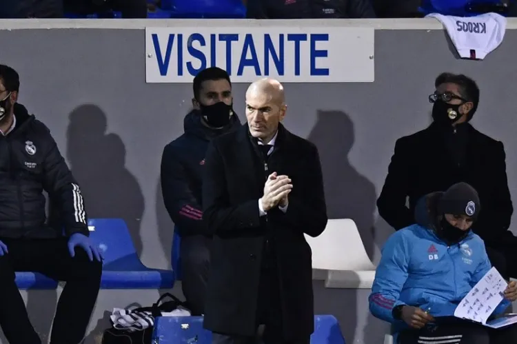 Zidane da positivo a covid 19