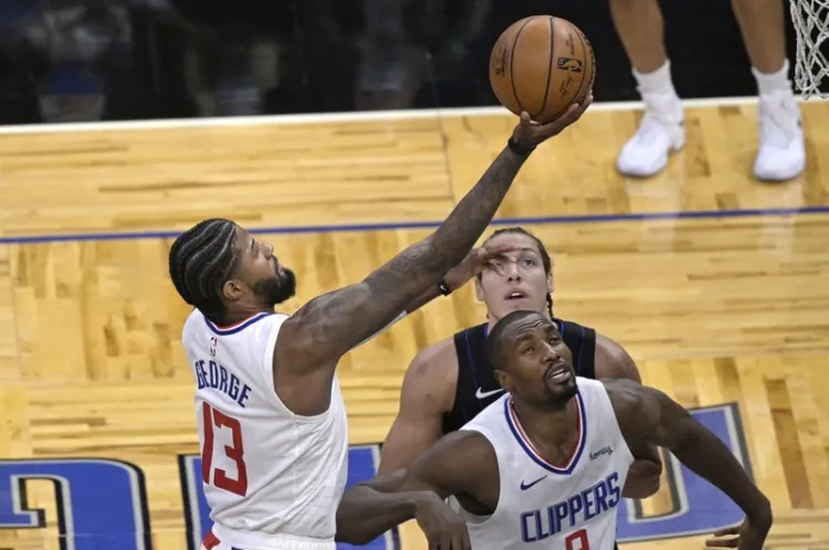 Clippers enseña poderío