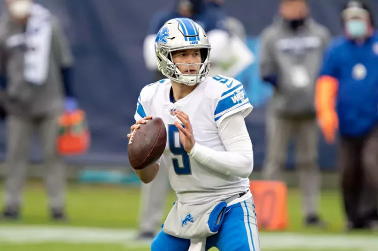 Stafford pasa a los Carneros