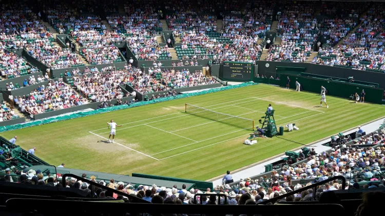 Wimbledon quiere público