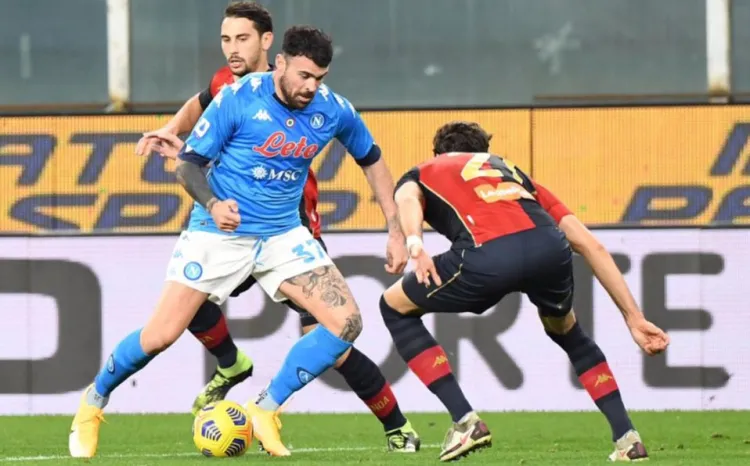 Cae Napoli con el Genoa