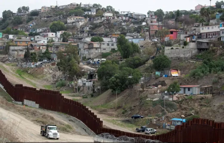 Joe Biden pone fin a emergencia nacional en frontera con México