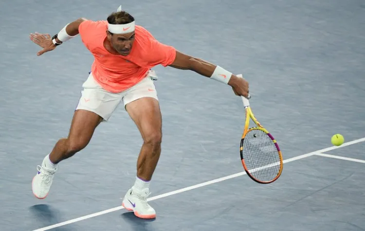 Nadal se baja de Rotterdam