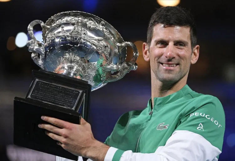 Djokovic rebasa marca