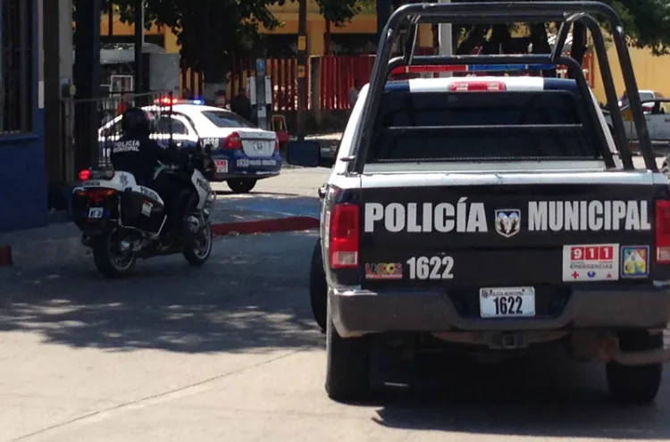 Llaman a formar parte de las filas policiacas