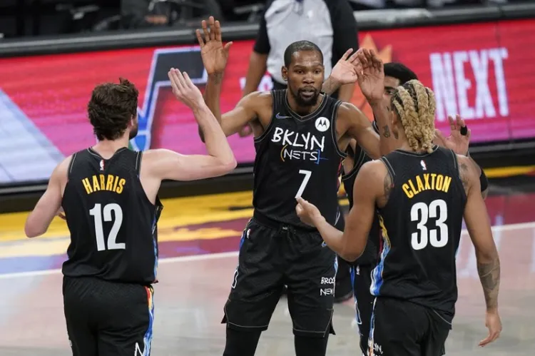 Vuelve Durant en triunfo de Nets