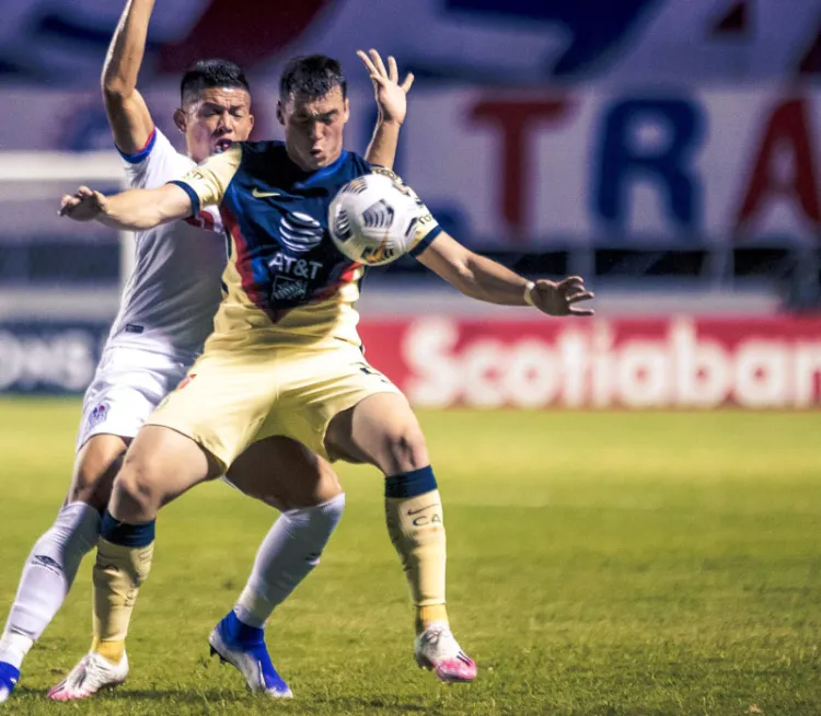 América se alza con triunfo