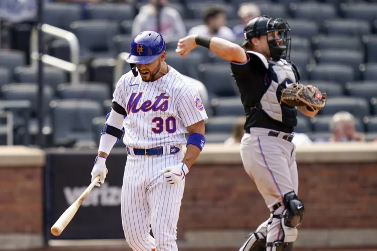 Marlins silencia a los Mets