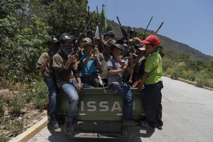 Los niños soldados reclaman atención y seguridad