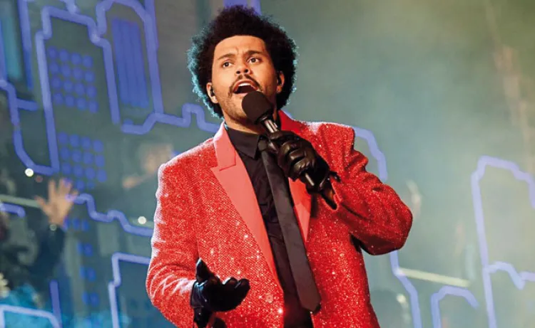 The Weeknd va por 16 Premios Billboard