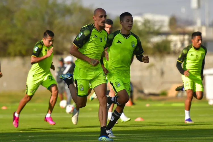 León piensa en bicampeonato