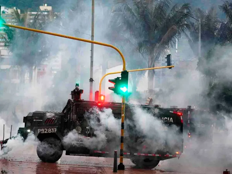 Reportan escasez de gasolina en ciudades de Colombia