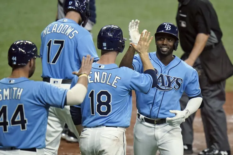 Rays frena a Yanquis