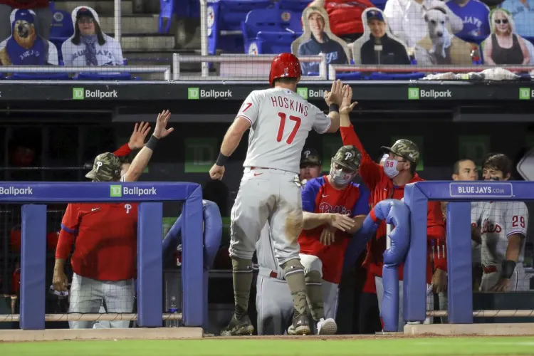 Hoskins da triunfo a Filis