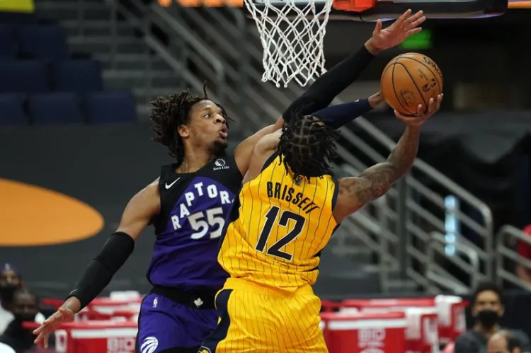 Pacers derrota a los Raptors