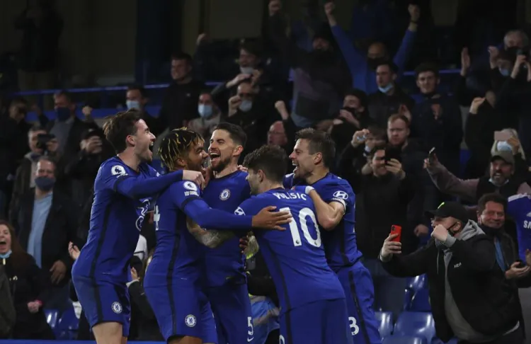 Chelsea con triunfo clave