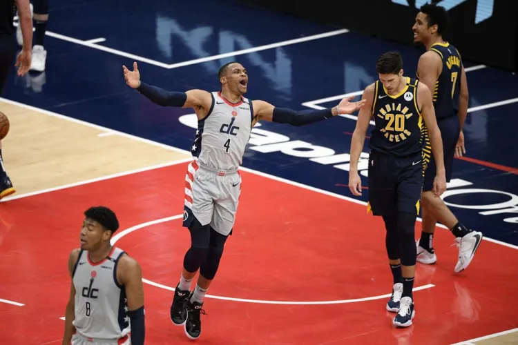 Wizards amarran octavo puesto