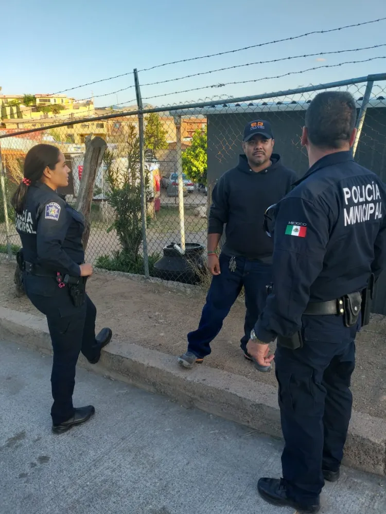 Roban y causan daños en la primaria Leona Vicario