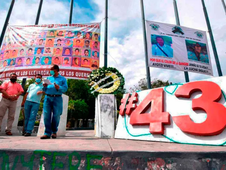 Obtiene México parte de expediente de EU sobre caso Ayotzinapa