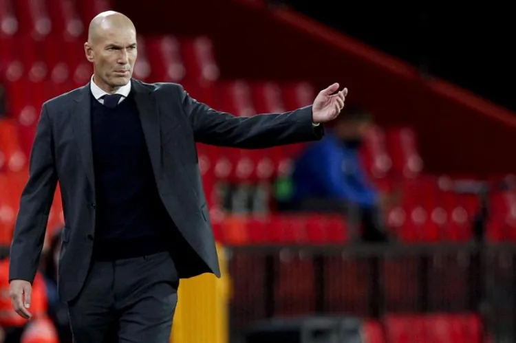 Zidane deja al Madrid