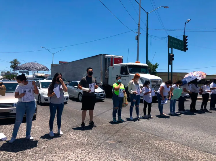 Madre entrega a su hijo por matar a su otro hijo