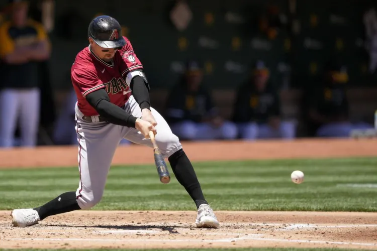 Amplían Dbacks racha de derrotas