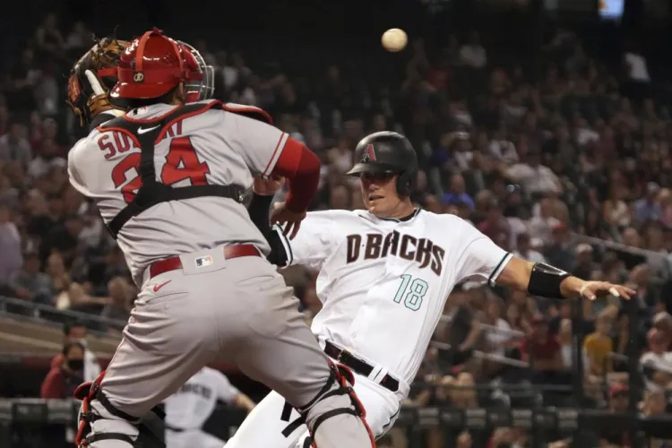 Dbacks pierden  octavo seguido