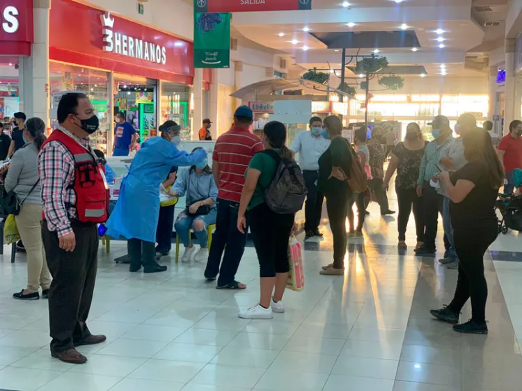 Implementan operativos sanitarios y pruebas Covid-19 en plazas comerciales: Salud Sonora