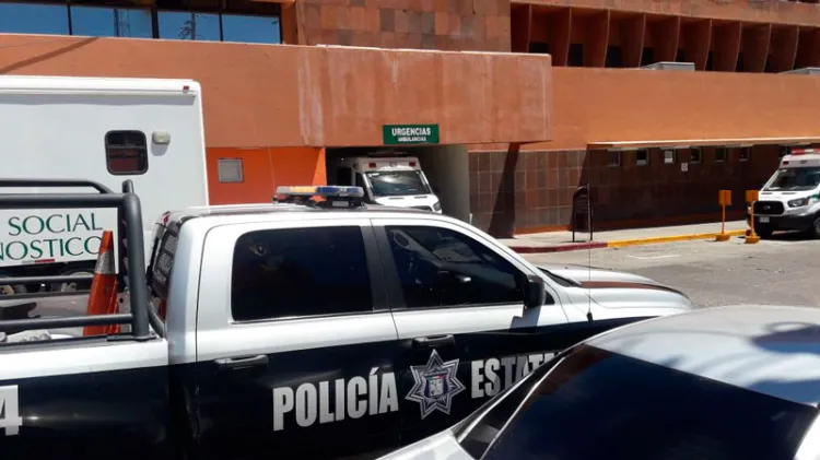 Derechohabiente vandaliza IMSS por no ser atendido