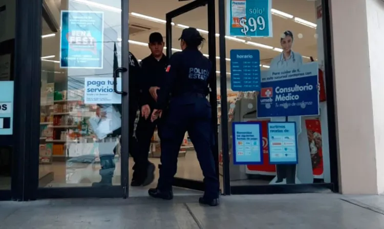 Madres roban pañales en farmacia