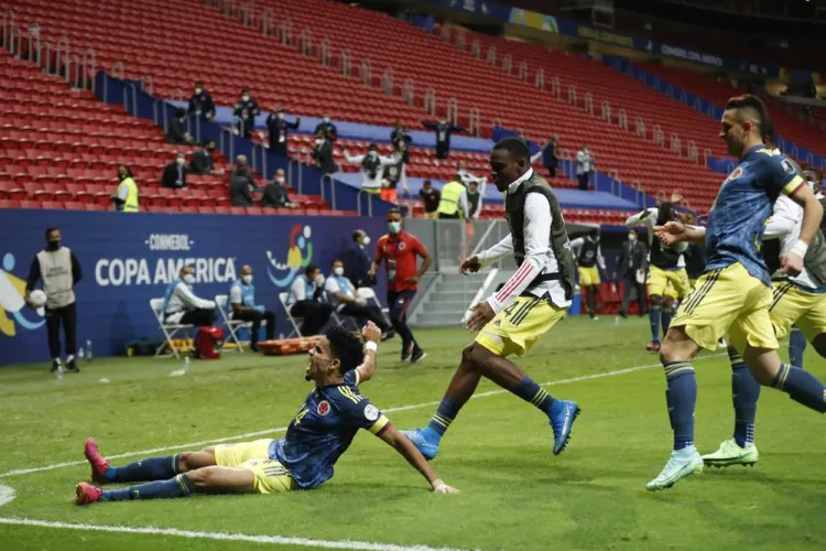 Colombia acaba tercero