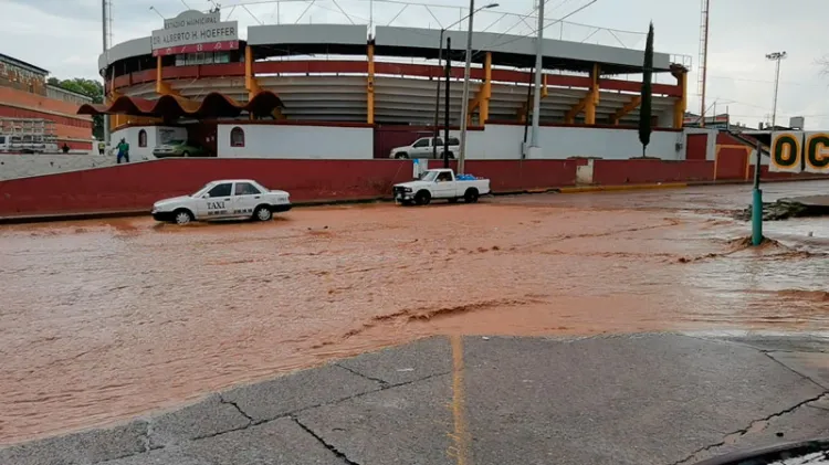 Continuarán lluvias, exhortan tomar precauciones