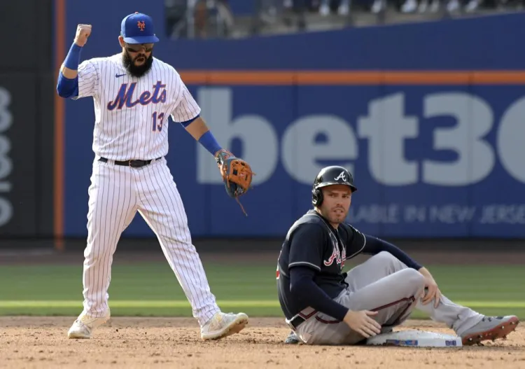 Mets y Bravos dividen triunfos