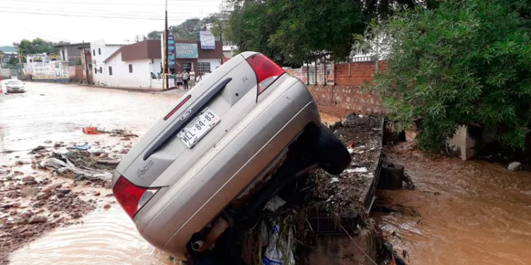 Declaran emergencia en Nogales por recientes lluvias