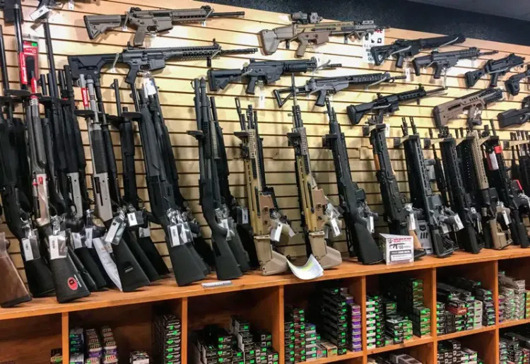 México demanda a fabricantes de armas en EU por prácticas “negligentes”