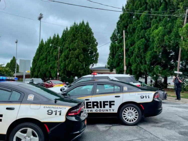 Tiroteo en escuela de Carolina del Norte deja al menos un herido