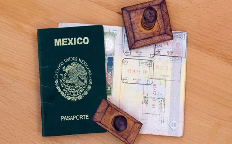 Nuevos pasaportes para menores de edad tendrán fotos de padres