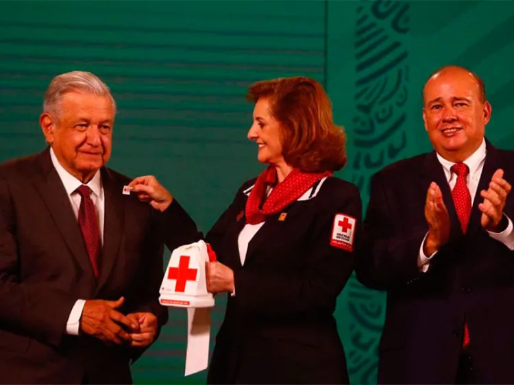 Inicia colecta Cruz Roja Mexicana 2021; AMLO llama a participar