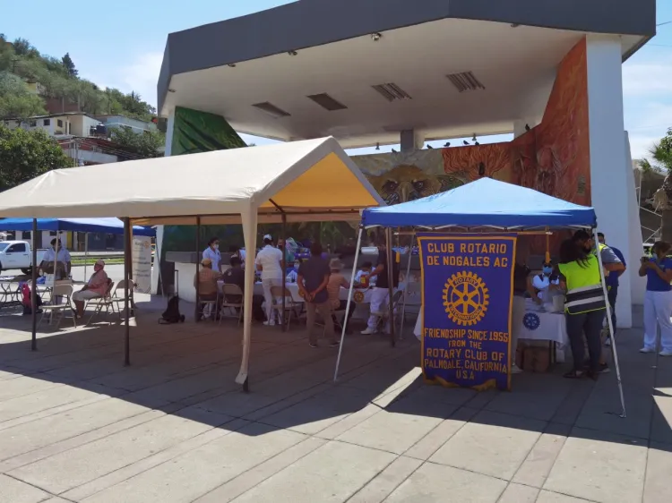 Lleva Rotario Nogales AC Jornada de salud comunitaria