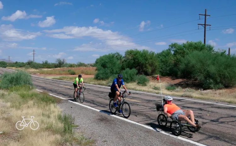 Conocen pedaleando cómo se vive en la frontera