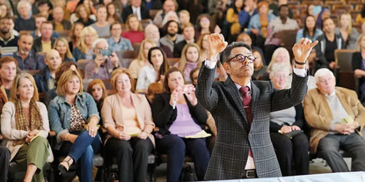 Eugenio Derbez entra al drama con Coda, señales del corazón