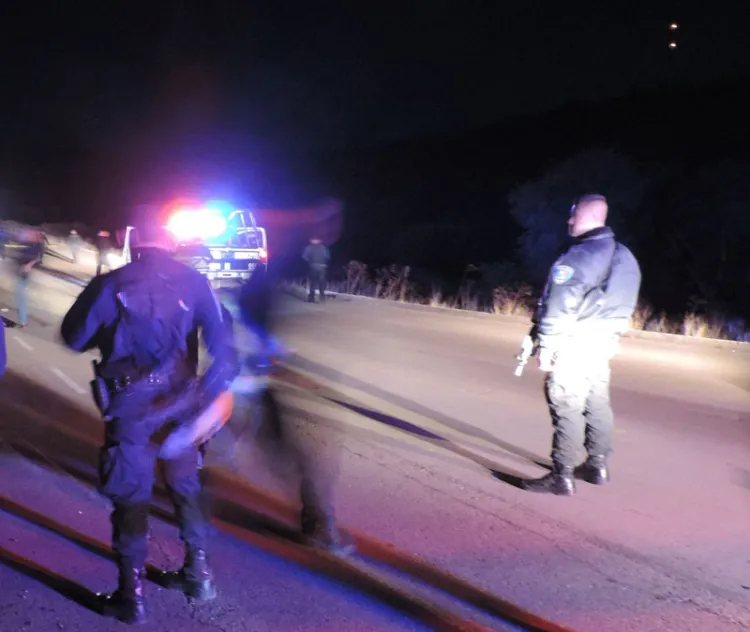 Chocan contra vaca en Periférico Oriente