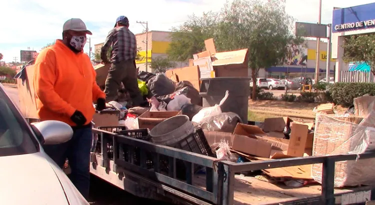 Atienden recolección de la basura en remolques