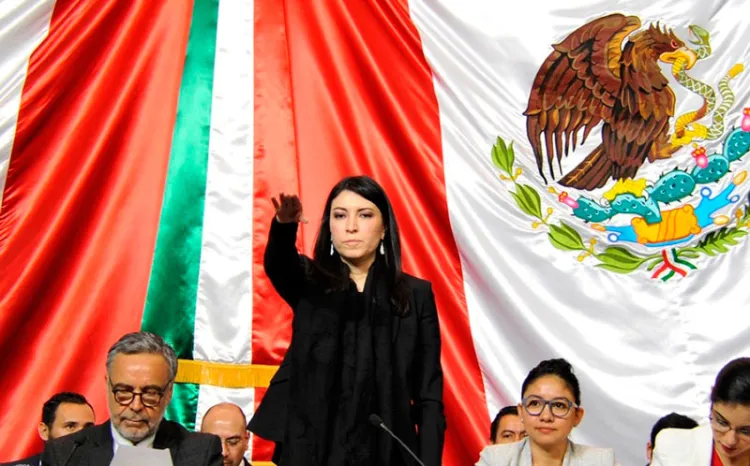 AMLO propondrá a Victoria Rodríguez como gobernadora del Banco de México