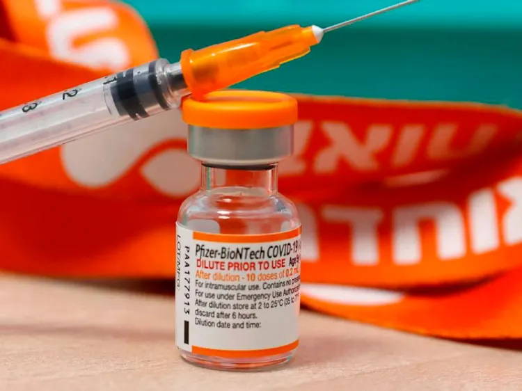 Prueban en laboratorio eficacia de vacuna covid de Pfizer ante nueva variante