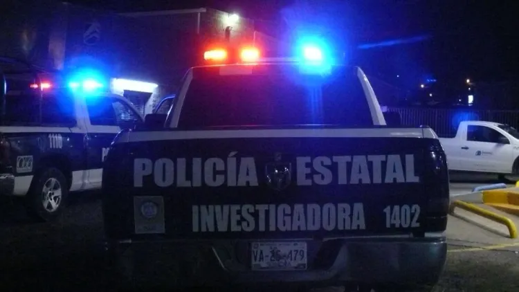 Roban dinero y regalos de auto estacionado en Sam´s