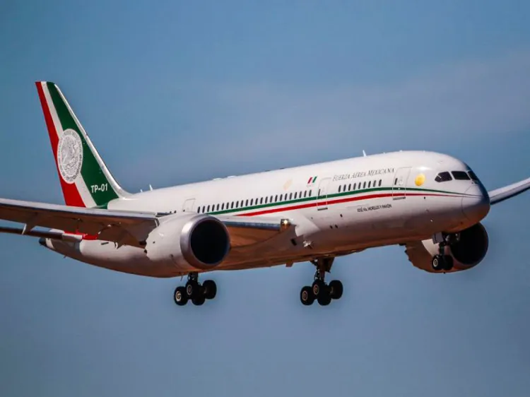 Avión presidencial podría intercambiarse o ser entregado a empresa de Sedena: AMLO