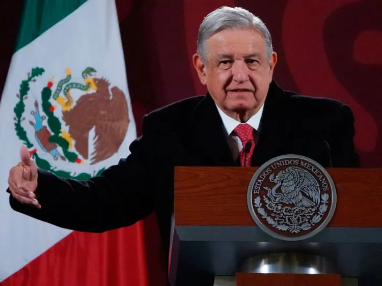 AMLO da positivo a covid-19; ‘los síntomas son leves’, dice