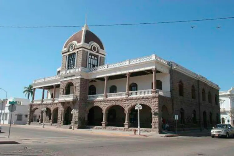 Arrestan a 4 por hechos en Guaymas