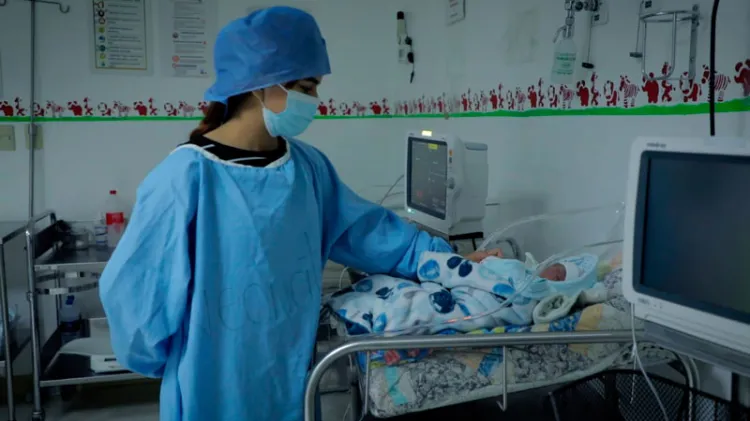 En el Hospital General sacan adelante a bebé prematuro de 7 meses